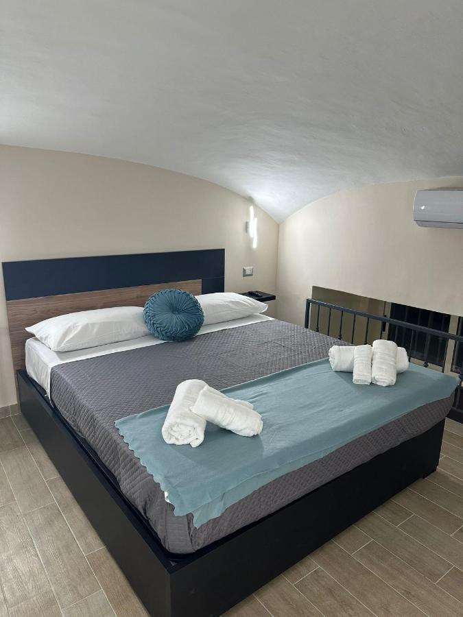 Napoli Centro - La Casa Di Cate B&B 외부 사진